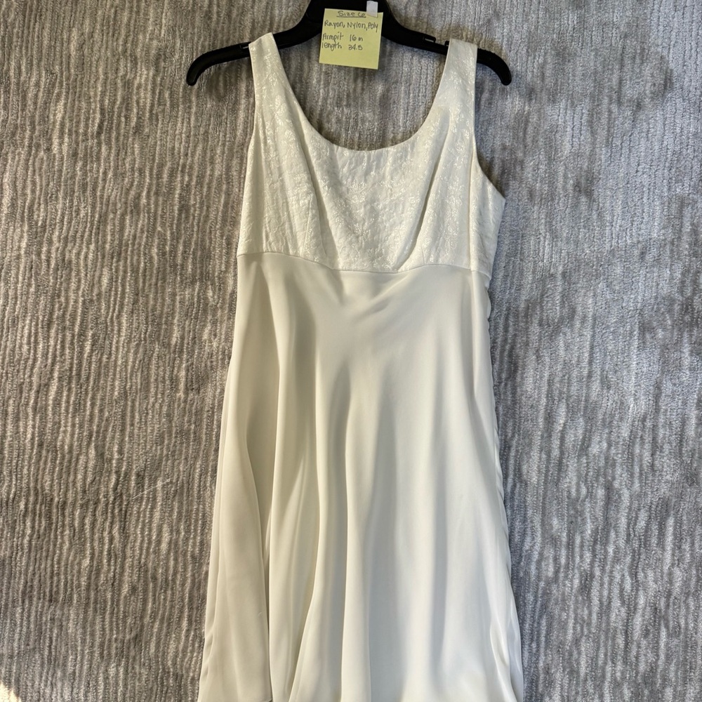 Ann Taylor Cream Sleeveless Chemise